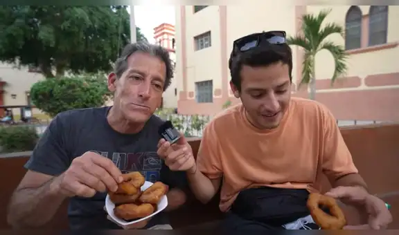 ‘Tío Lenguado’ visitó la Plaza de Armas de Piura y probó unos ricos picarones de S/ 5,00