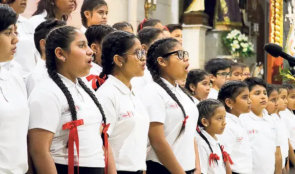 Sinfonía por el Perú realiza encuentro coral por la paz