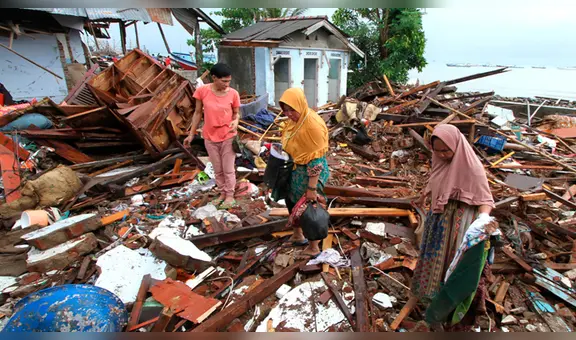 Indonesia eleva alerta de nuevo tsunami ante erupciones incesantes del Anak Krakatoa