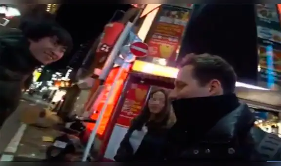 Influencer que transmitía en vivo salvó a una joven de un acosador [VIDEO]