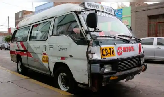 Vía Facebook: letrero en combi peruana genera controversia en la redes sociales [FOTO]