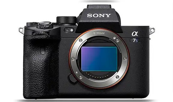 Sony Alpha 7s III: ¿cómo es la cámara portátil de fotos que graba videos?