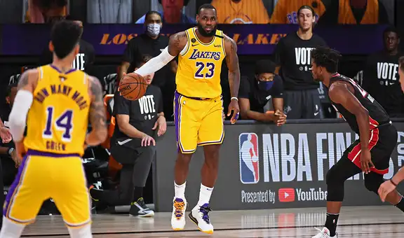 Los Lakers derrotan a Miami Heat y se quedan con la primera final de la NBA