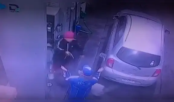 Perro callejero ataca a ladrones en un grifo y ayuda a frustrar un asalto [VIDEO]