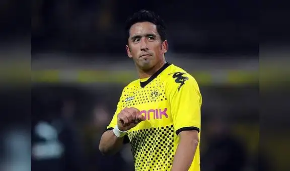 Hinchas de Boca Juniors incómodos por posible caída en el pase de Paolo Guerrero