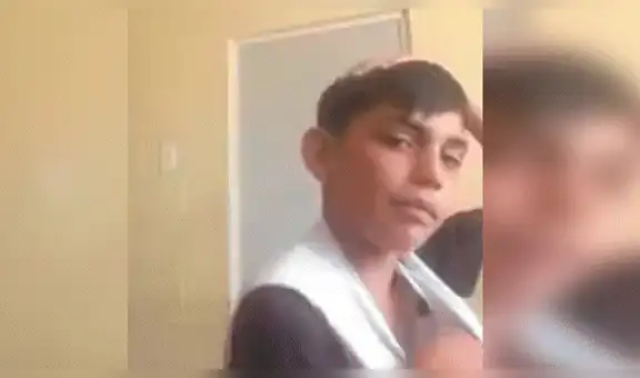 Facebook viral: Niño le pide a su mamá que le de masajes y le juega aterradora broma [VIDEO]