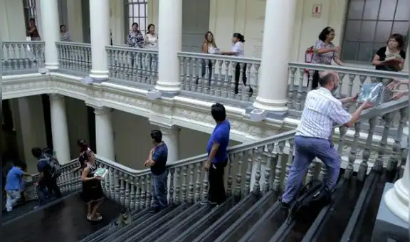 Casa de la literatura suspende actividades por desborde del río Rimac