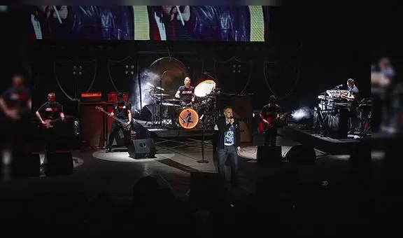 La voz de Morrissey llenó de magia su tercer concierto en Perú [FOTOS]