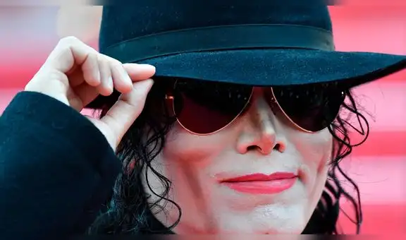 Cicatrices, cejas y labios tatuados: los nuevos detalles revelados en la autopsia de Michael Jackson