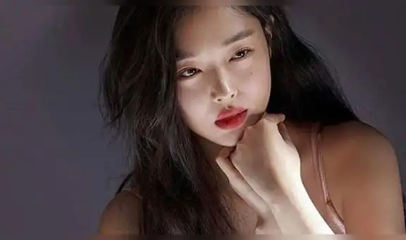 Sulli: Autoridades coreanas se disculpan por difundir fotos del cuerpo sin vida de la cantante