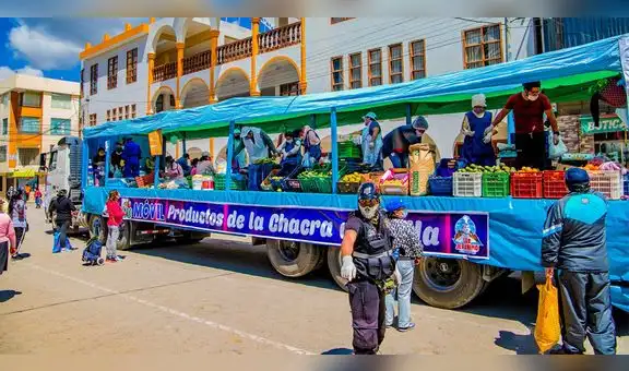 Apurímac: “Mercado móvil” recorre calles para abastecer a pobladores de San Jéromino