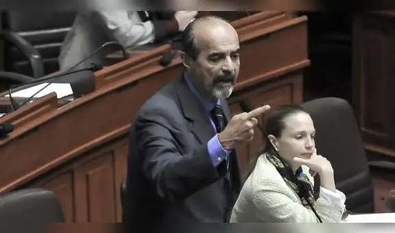 Vía Facebook: Marcha se burla de Mauricio Mulder tras difusión de audio [FOTO]