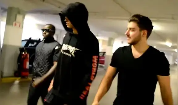 YouTube: Finge ser Justin Bieber en centro comercial y ocurre lo impensado