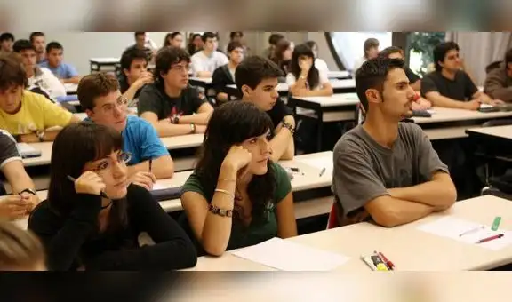 Diez libros que todos los estudiantes de economía deberían leer