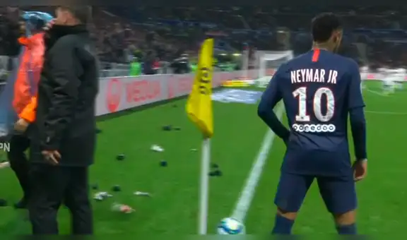 Neymar fue víctima de agresiones en duelo entre PSG vs. Lyon [VIDEO]