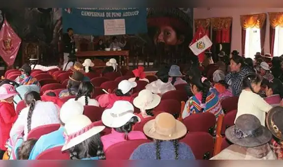 Campesinas de Puno se congregan para analizar la participación política de las mujeres 