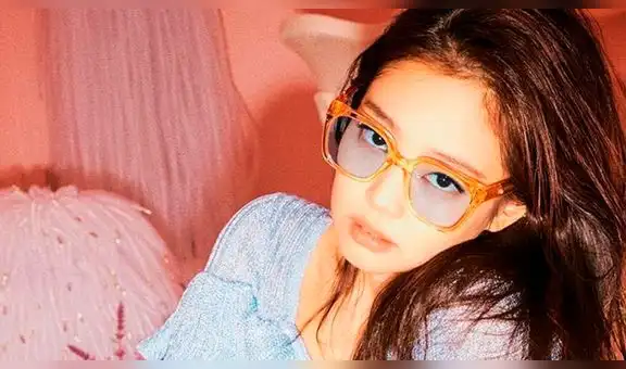 Jennie presume sus mejores outfits con repentino “spam” en Instagram