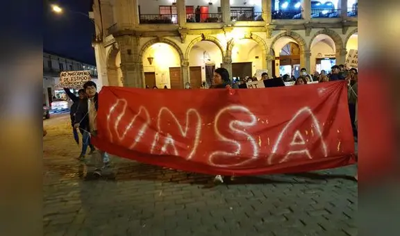 Estudiantes de la UNSA de Arequipa se manifiestan contra detenciones en San Marcos