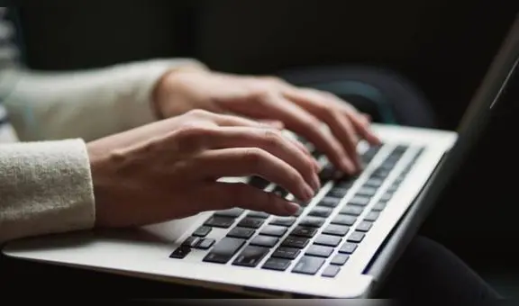 ¿Cómo arreglar un teclado que se desconfiguró de forma accidental?