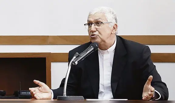 Arzobispo de Lima considera “amoral” el retraso de la proclamación de Pedro Castillo