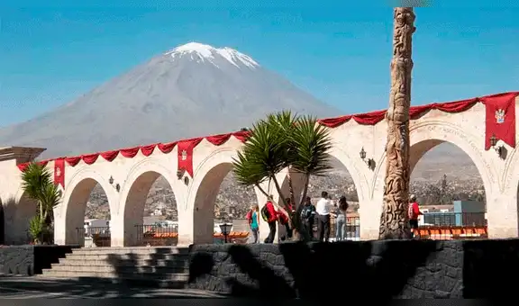 Arequipa: ¿qué dicen las frases grabadas en los arcos del mirador de Yanahuara?