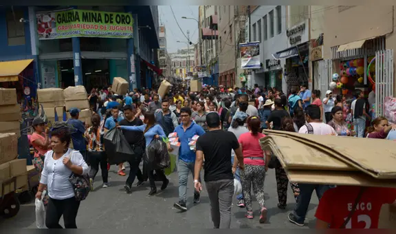 Municipalidad de Lima reubicará a 3.000 ambulantes empadronados antes de fin de mes
