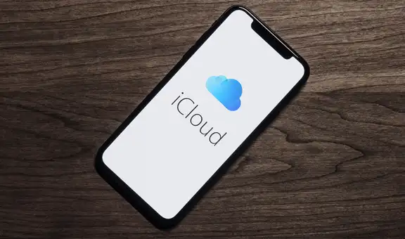 Apple ahora te permite transferir tus archivos de iCloud a Google Fotos