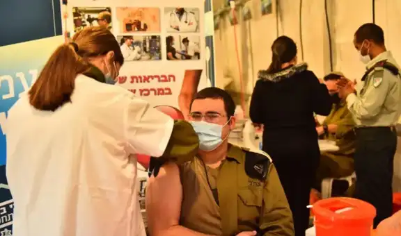 Israel anunció que su ejército alcanzó la “inmunidad colectiva”