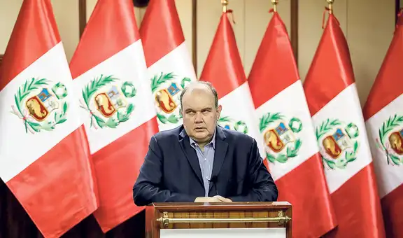 Rafael López Aliaga pone en duda su participación en debate del JNE