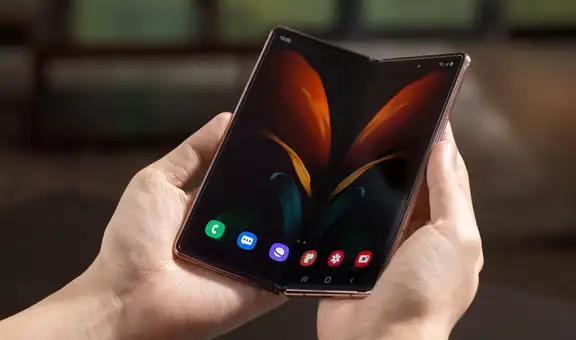 Samsung diseña sistema para medir presión arterial en teléfonos plegables