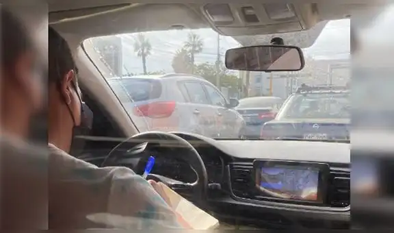 Taxista pide permiso a pasajera para oír sus clases virtuales en las paradas