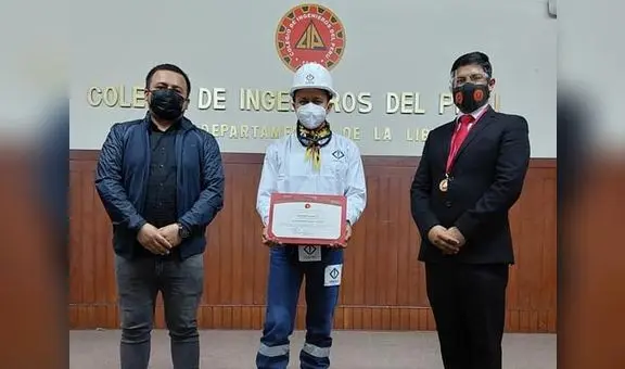 ‘Ingeniero bailarín’ recibió reconocimiento de Colegio de Ingenieros