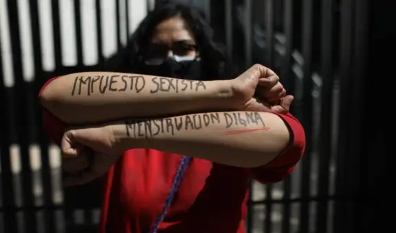 Mexicanas piden productos menstruales gratuitos y más educación