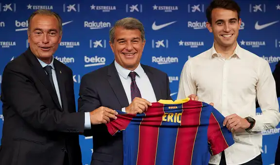 Barcelona presentó oficialmente al defensa Eric García en el Camp Nou