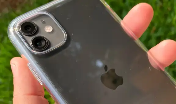 ¿La cámara de tu teléfono tiene arañones? Mira cómo afectará a las fotos que hagas