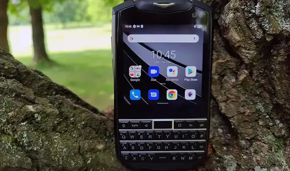 Titan Pocket: crean smartphone blindado que parece un Blackberry y que utiliza Android 11