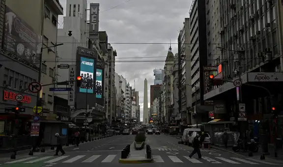 Argentina estima contar con 70% de la población adulta vacunada en pocos meses