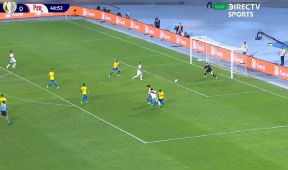 Perú vs. Brasil: Gianluca Lapadula exige a Ederson y casi convierte el 1-1