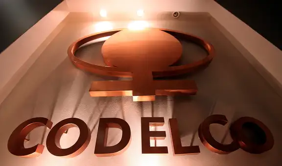 Tercer sindicato se une a las protestas contra Codelco en Chile