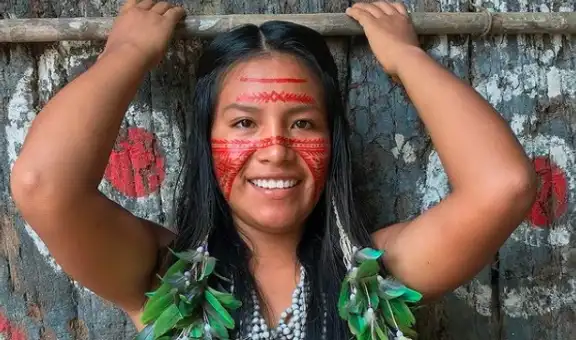 Cunhaporanga: la indígena brasileña que arrasa en TikTok por mostrar las costumbres de su aldea
