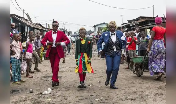 Los Dandis del Congo: una vida con trajes de Gucci en medio de la pobreza africana