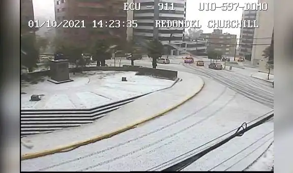 Quito se cubre de hielo por fuerte lluvia con granizo: así lucen las calles