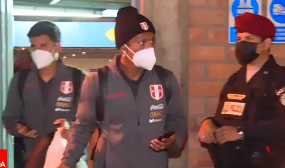 Selección peruana llegó a Lima esta madrugada tras triunfo en Venezuela