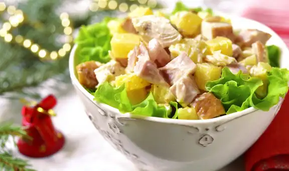 Las mejores ensaladas navideñas para deleitar a tu familia en Nochebuena
