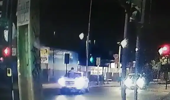 Mujer en Chile impide que le roben y atropella a uno de los delincuentes