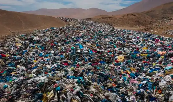“Basurero del mundo”: el inmenso cementerio de ropa usada en el desierto de Chile