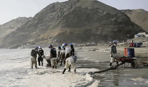 OEFA reporta que 19 zonas presentan restos de petróleo tras derrame de Repsol