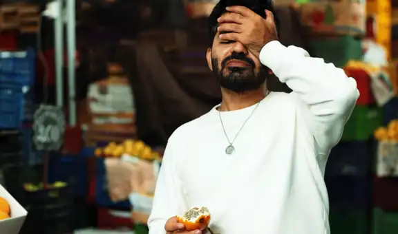 TikTok viral: increíbles reacciones de youtuber árabe probando frutas en mercado peruano