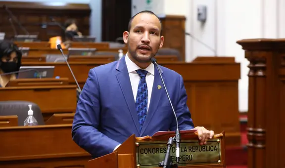 Muñante amenaza con que Congreso “recuperará” la Defensoría tras campaña para erradicar estereotipos