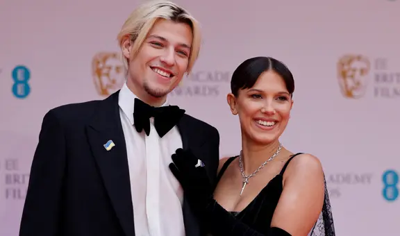 Millie Bobby Brown se luce junto a su pareja, el hijo de Jon Bon Jovi, en los Premios BAFTA